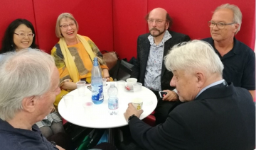 H.C. Buch, Jiagu Richter, Monika Littau, Wulf Noll, Walter Fehlinger und Wolfgang Kubin beim Stand der WKO auf der Frankfurter Buchmesse 2019