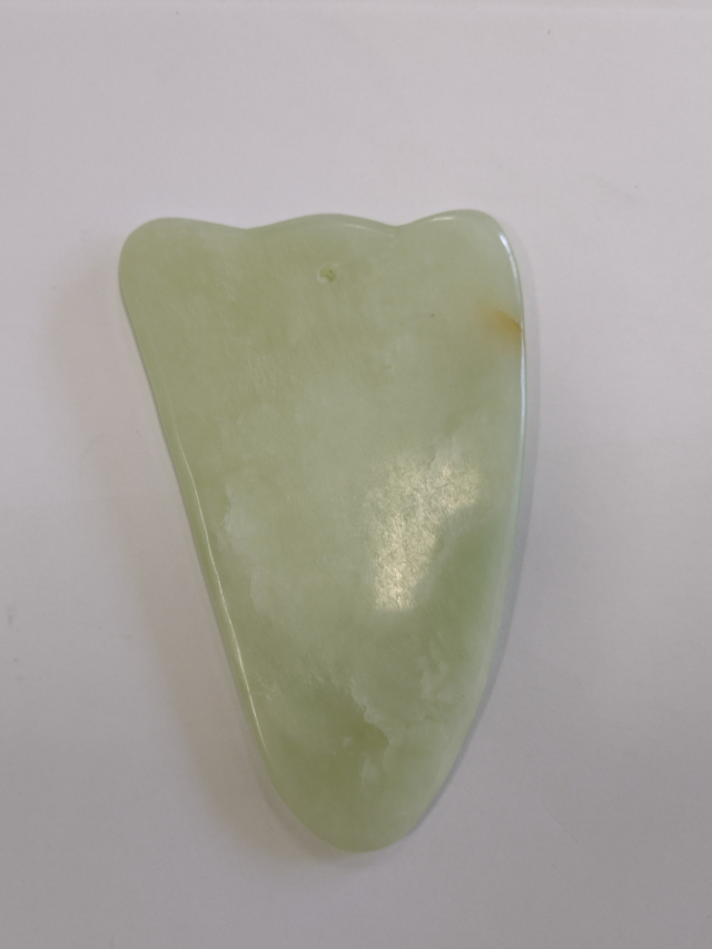 Gua Sha Entenfuß, Jade, ca. 5 x 8cm
